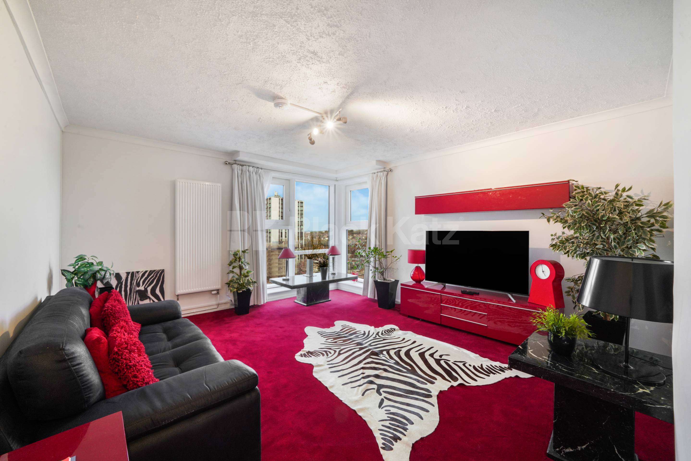 Bright, Refurbished 2 Bed Flat Steps from Primrose Hill Park Adelaide Road, Primrose Hill / Chalk Farm NW3